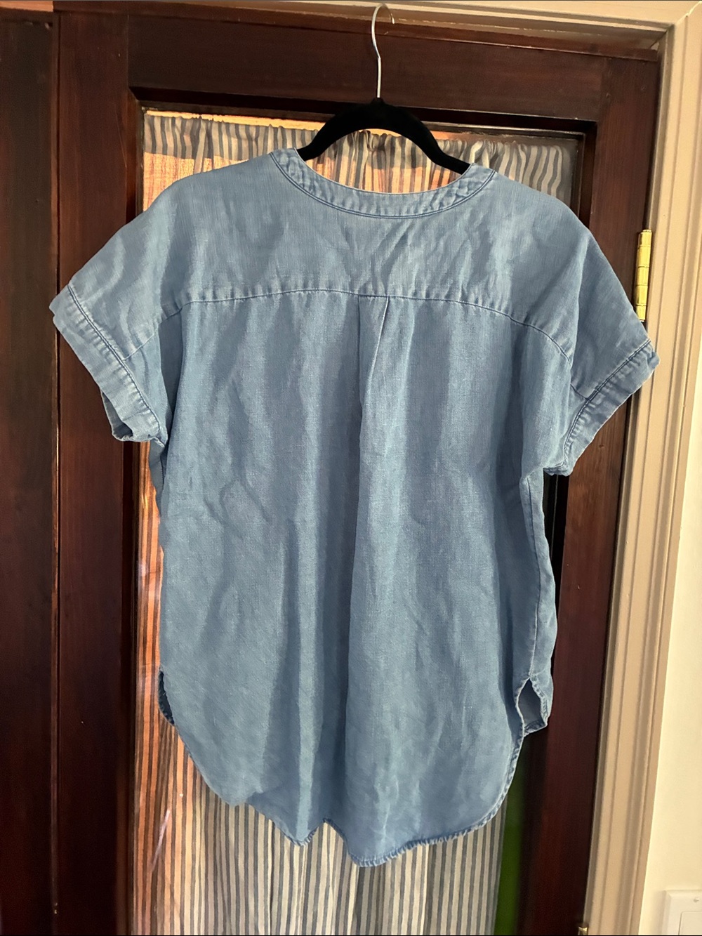 LOFT Light Blue Short-Sleeve Button-Front Top - Picture 6 of 7